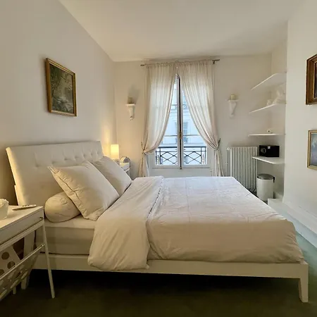 Classic French Luxury - 175m2 *