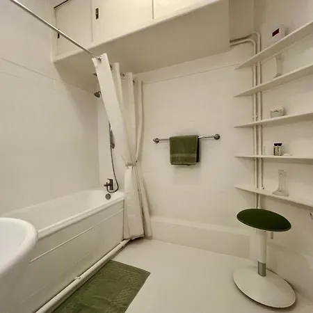 Classic French Luxury - 175m2 Apartmán *